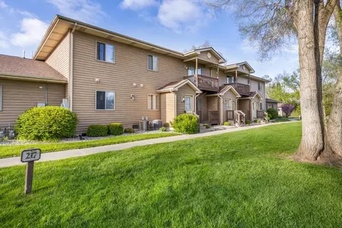 217 Franklin St #2G, Delavan, WI 53115