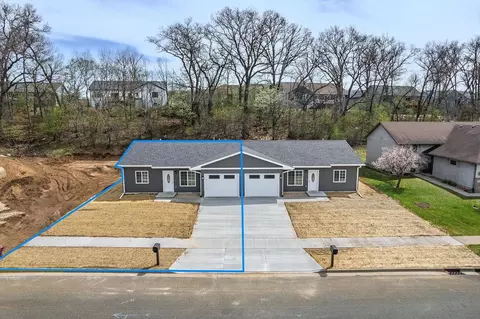 2434 Russell Ct, Reedsburg, WI 53959