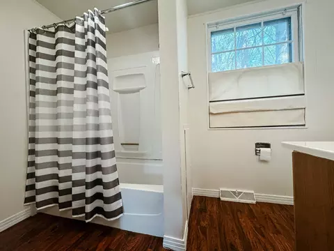 Bath - n5164 Forest Glen Beach Road, Ripon, WI 54971 photo 1 of 3