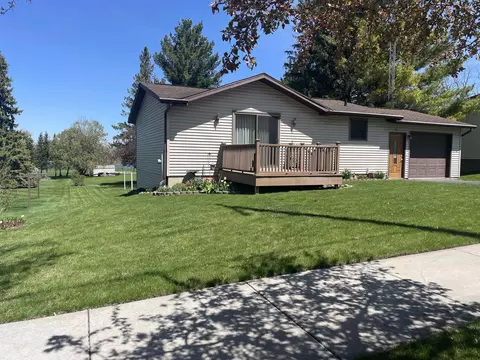 615 W Main St, Brandon, WI 53919