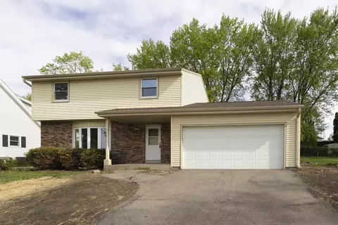 2620 Elizabeth St, Janesville, WI 53548
