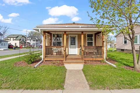 1023 Hollister Ave, Tomah, WI 54660