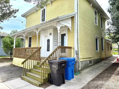 803 Alaska Ave, Mount Horeb, WI 53572
