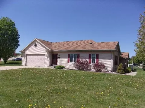 278 E Sunset Dr, Milton, WI 53563