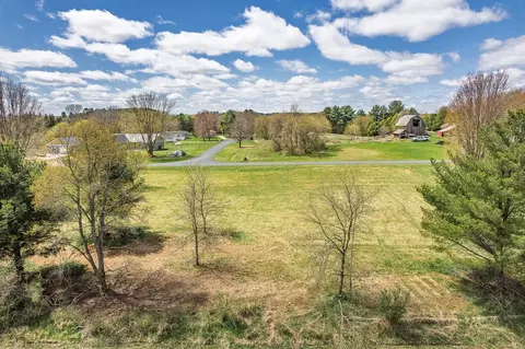 L9 Redstone Trail, La Valle, WI 53941