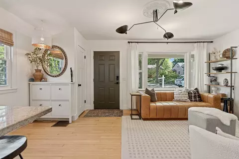 529 Spruce St, Madison, WI 53715