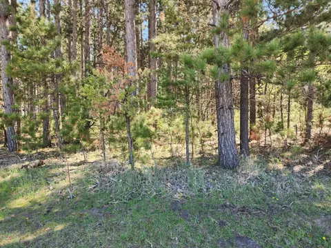 10 Th Ave, Friendship, WI 53934