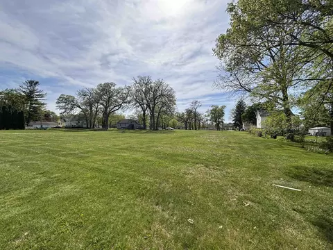 616 Maple St, Fort Atkinson, WI 53538