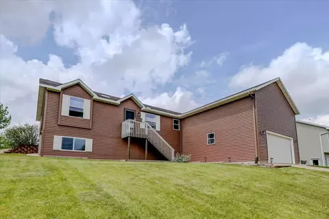 1035 Goehl Rd, Waterloo, WI 53594