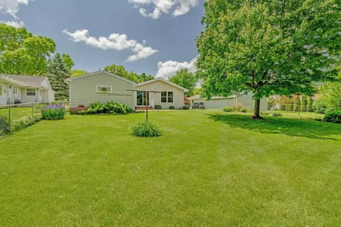 1014 Northland Dr, Madison, WI 53704
