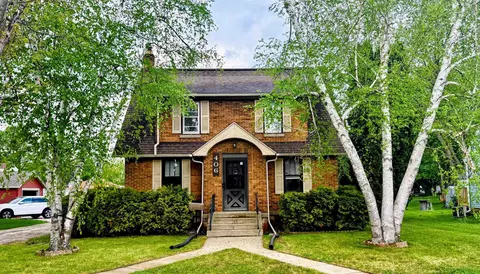 406 North St, Beaver Dam, WI 53916