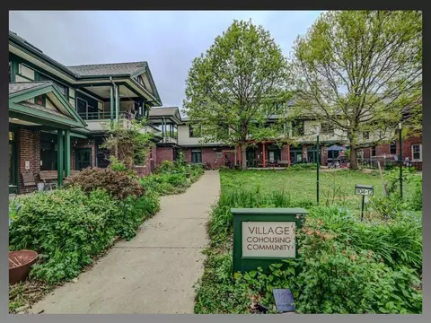 1112 Mound St #D, Madison, WI 53715