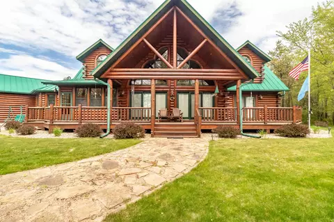 w5327 Southview Drive, Necedah, WI 54646