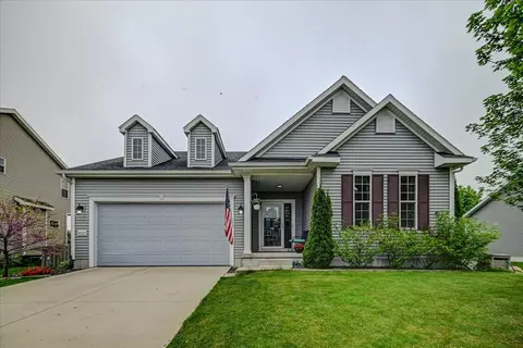 6972 Heirloom Dr, Deforest, WI 53532