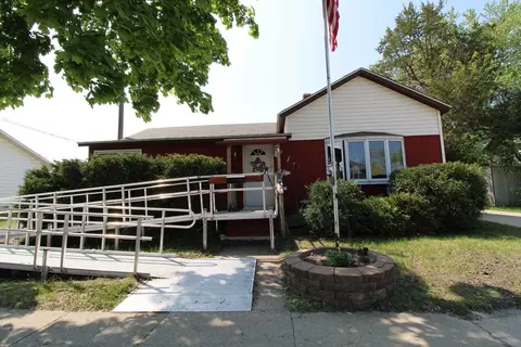 421 W Bridge St, New Lisbon, WI 53950