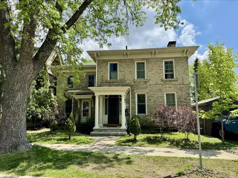 811 Jenifer St, Madison, WI 53703