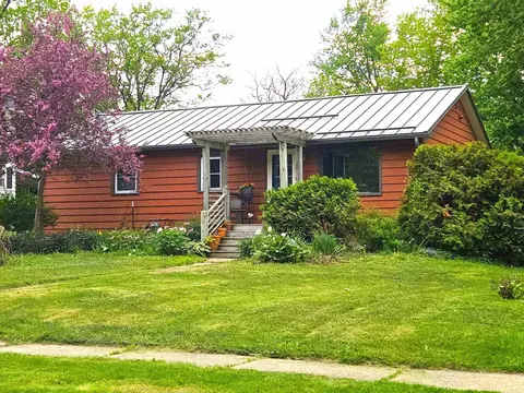 110 Western Ave, Viroqua, WI 54665