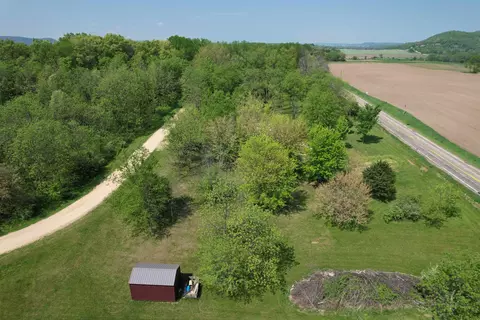 23436 Bomkamp Rd, Muscoda, WI 53573