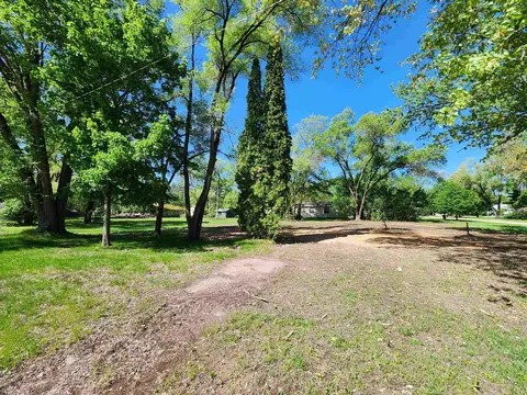 409 S Miller St, Oxford, WI 53952