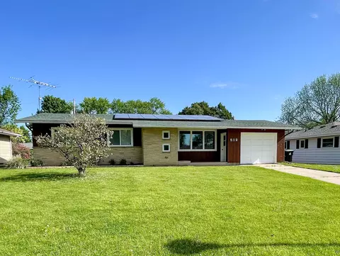 512 Conrad Ln, Beaver Dam, WI 53916