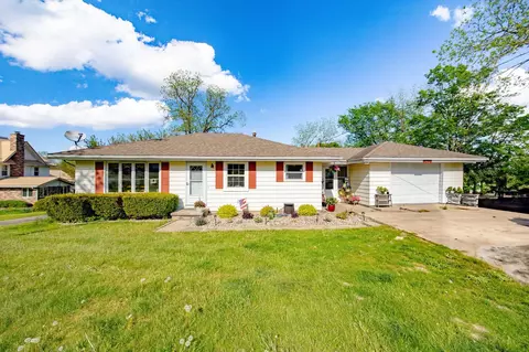 n2356 County Road D, Fort Atkinson, WI 53538