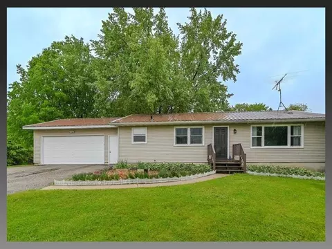 4901 Creek Haven Rd, Cottage Grove, WI 53527