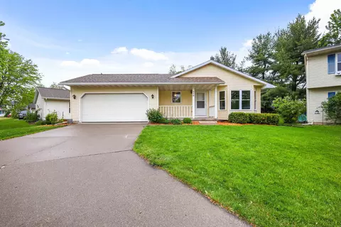 716 Grace St, Verona, WI 53593