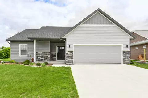 5150 Fairmont Dr, Milton, WI 53563