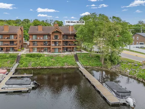 1103 River Rd #108, Wisconsin Dells, WI 53965
