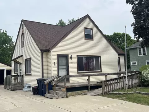 1326 Barham Ave, Janesville, WI 53548