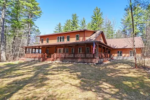 7496 River Rd, Lake Tomahawk, WI 54539