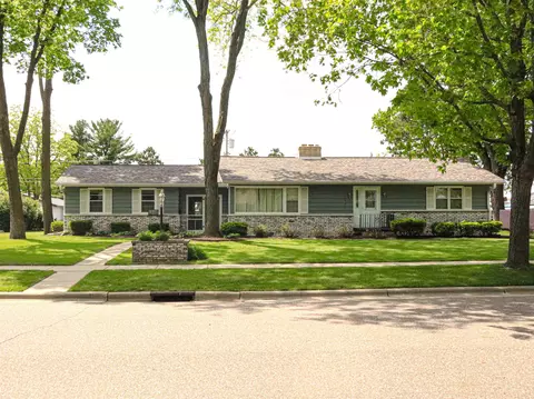 1007 Franklin St, Sauk City, WI 53583