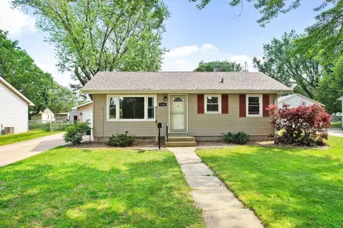 1703 Hamilton Ave, Janesville, WI 53548