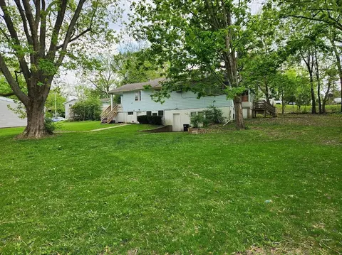 743-745 Union St, Platteville, WI 53818