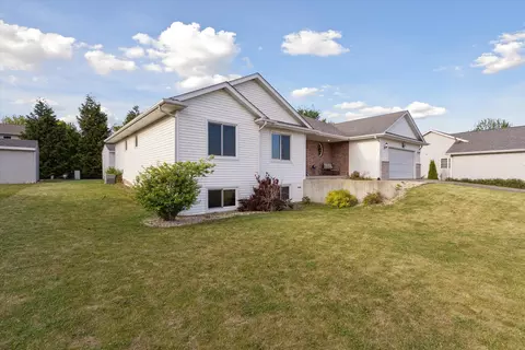 605 E Rime St, Orfordville, WI 53576