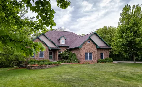 8403 N Ridge Trl, Milton, WI 53563