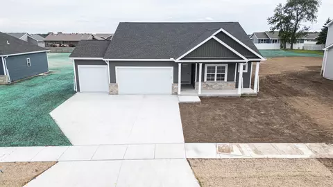 71 Evergreen Ln, Milton, WI 53563