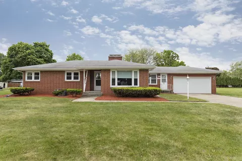 1850 Carlyle Rd, Beloit, WI 53511