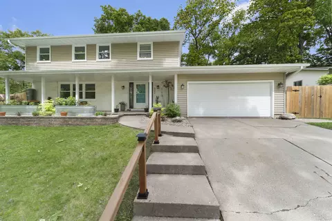 522 Valley Rd, Madison, WI 53714