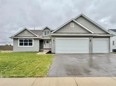 912 Shu-lar Ln, Clinton, WI 53525