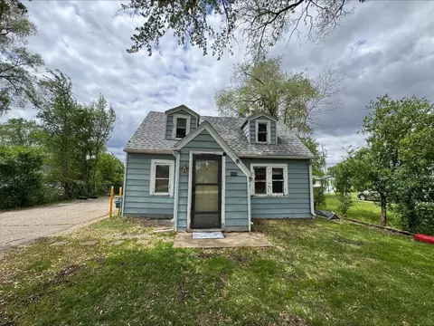 1946 S Mound Ave, Beloit, WI 53511
