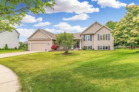 865 Orchid Ct, Verona, WI 53593