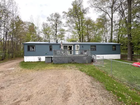6898 Barbara Dr, Lake Tomahawk, WI 54539