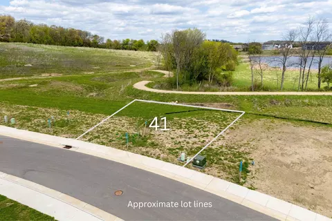 7525 California Love Trl, Middleton, WI 53562
