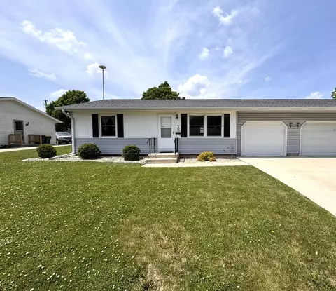 2407 8th Ave #A, Monroe, WI 53566