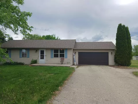 4643 N Laura Dr, Janesville, WI 53545