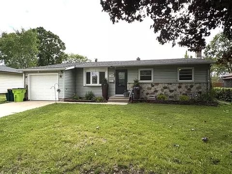 930 Peterson St, Fort Atkinson, WI 53538