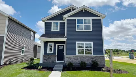 505 Oak Opening Dr, Stoughton, WI 53589
