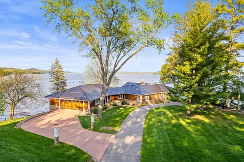 491 River St, Merrimac, WI 53561