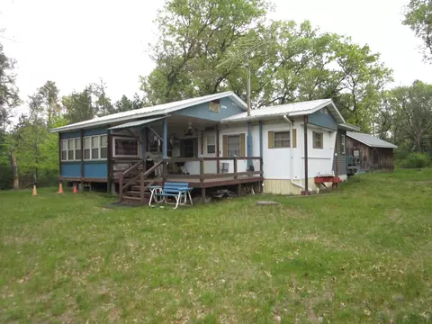 2018 W 9th Ave, Adams, WI 53910